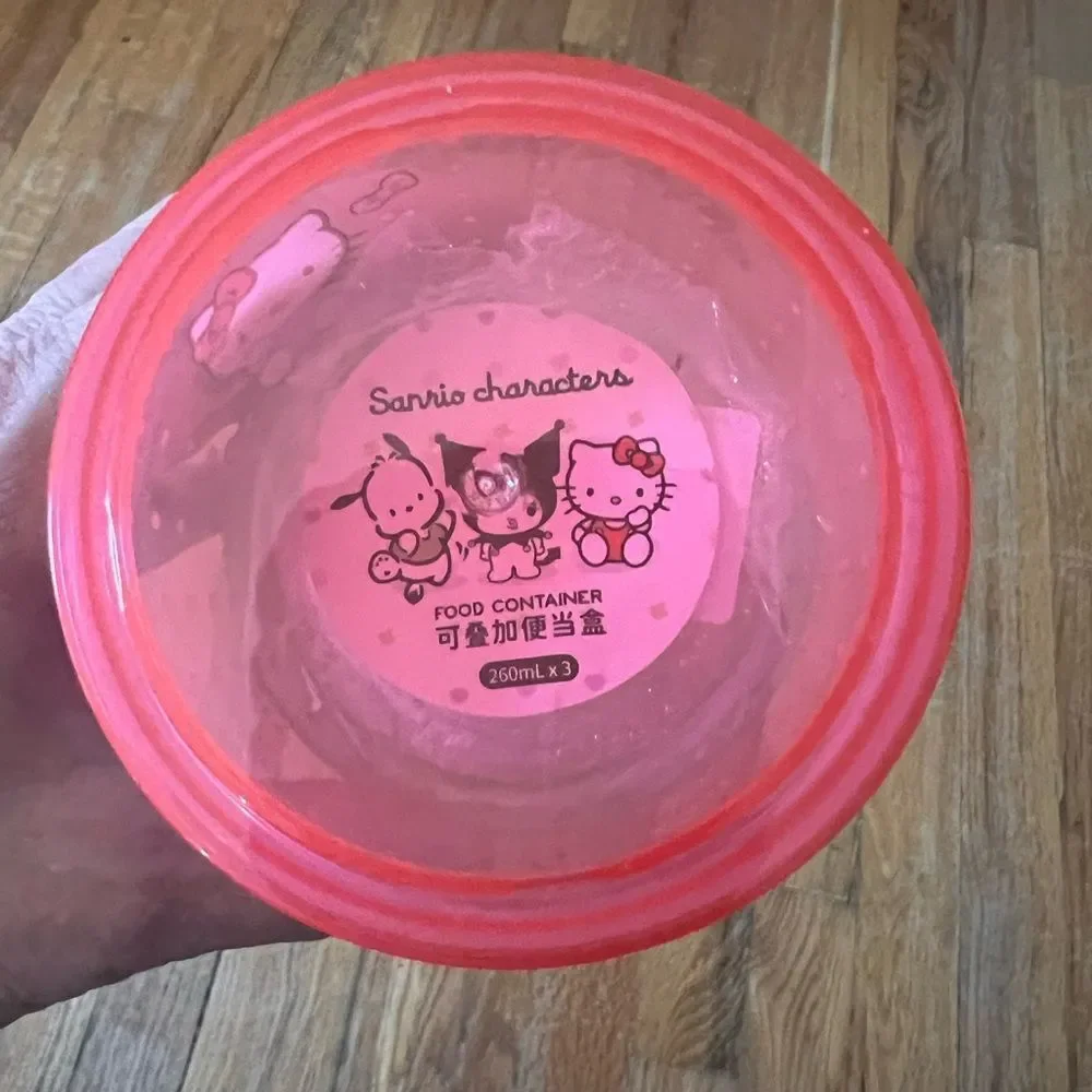 Hello Kitty & Sanrio Stackable Plastic Containers - 3 - Picture 5 of 7